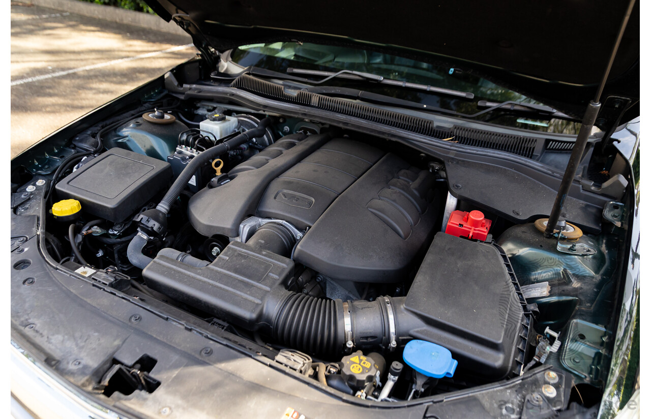 04/2017 Holden Calais V (RWD) VF II MY17 4d Sportwagon Regal Peacock Metallic V8 6.2L