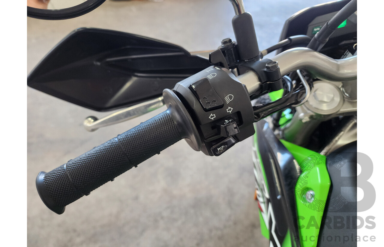 01/2017 Manual Kawasaki 150cc KLX150BF ENDURO Bike Green