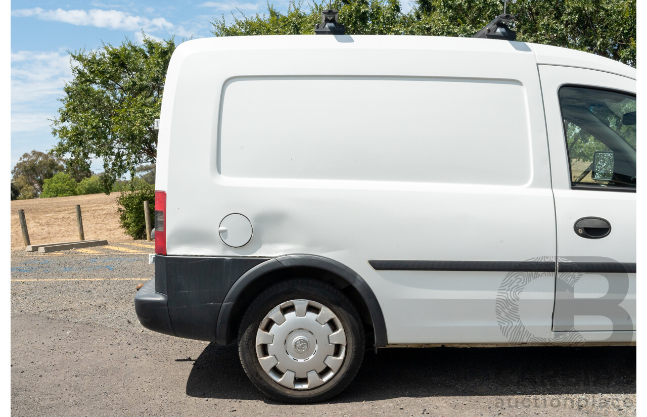 4/2011 Holden Combo XC MY10 Van White 1.4L