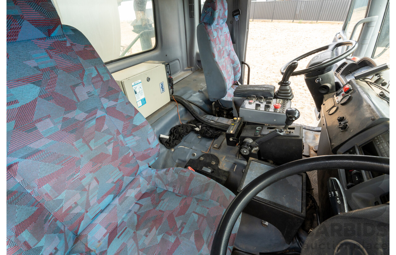 10/2003 Hino GH1J 500 Series Medium Duty Garbage Truck (Dual Control) 2d Cab Chassis Silver Turbo Diesel 6cyl - Automatic