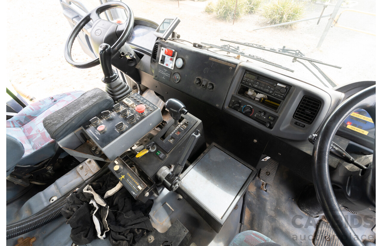 10/2003 Hino GH1J 500 Series Medium Duty Garbage Truck (Dual Control) 2d Cab Chassis Silver Turbo Diesel 6cyl - Automatic