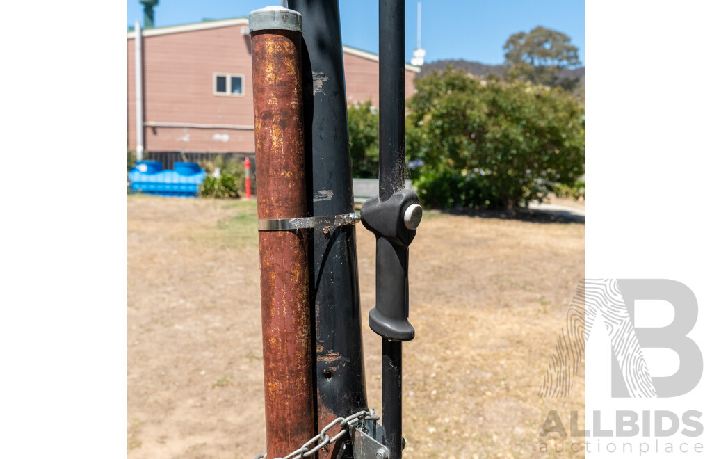 Spalding Basketball Hoop System