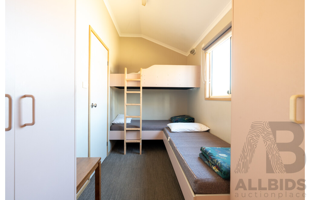 Alvannex Pty Ltd Demountable/Movable Dwelling - 35 Square Meters - Family Villa - Cabin 404