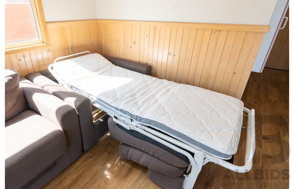 Alvannex Pty Ltd Demountable/Movable Dwelling - 35 Square Meters - Family Villa - Cabin 404