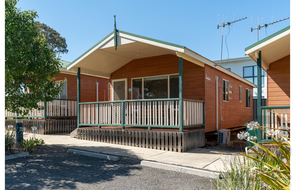 Alvannex Pty Ltd Demountable/Movable Dwelling - 35 Square Meters - Family Villa - Cabin 405