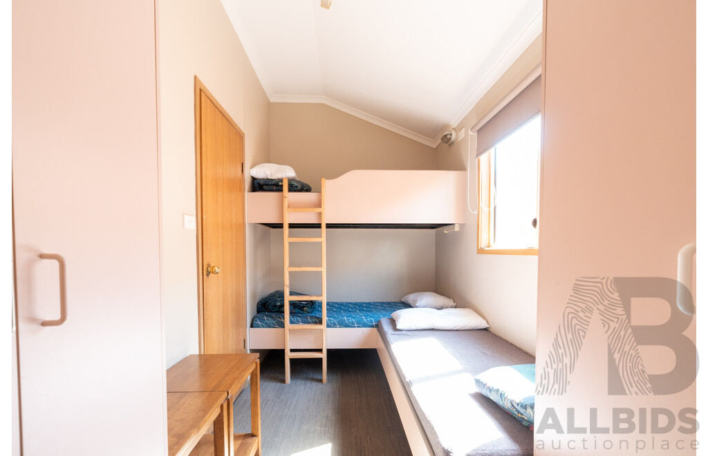 Alvannex Pty Ltd Demountable/Movable Dwelling - 35 Square Meters - Family Villa - Cabin 405