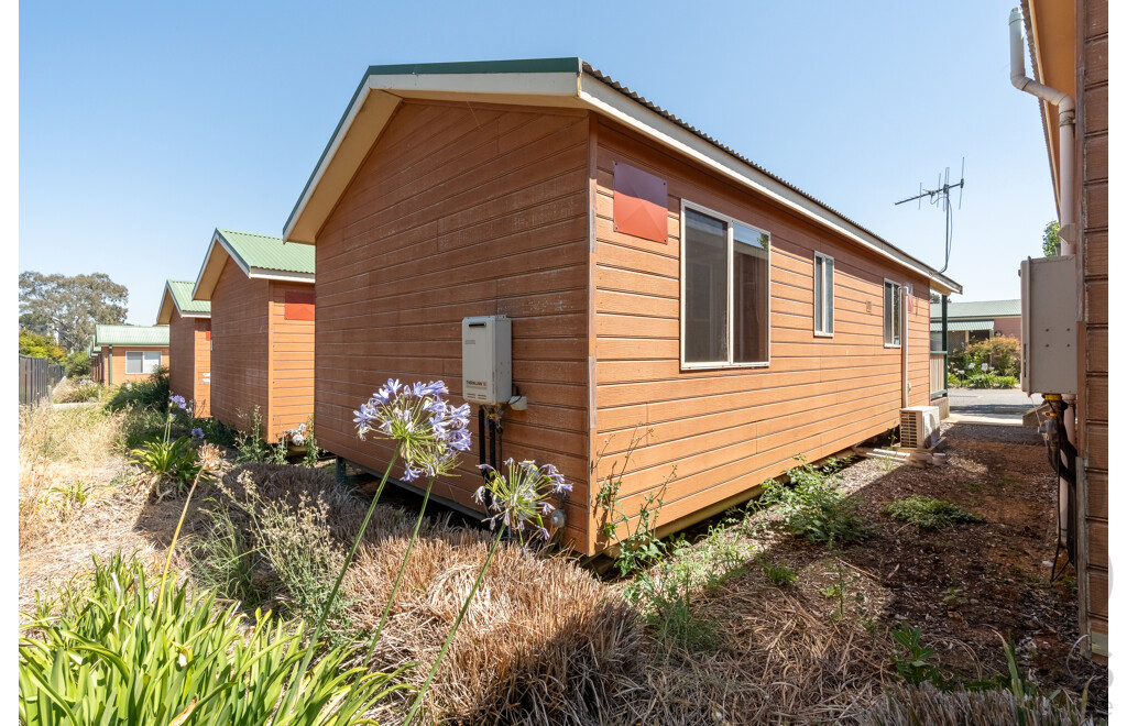 Alvannex Pty Ltd Demountable/Movable Dwelling - 35 Square Meters - Family Villa - Cabin 408