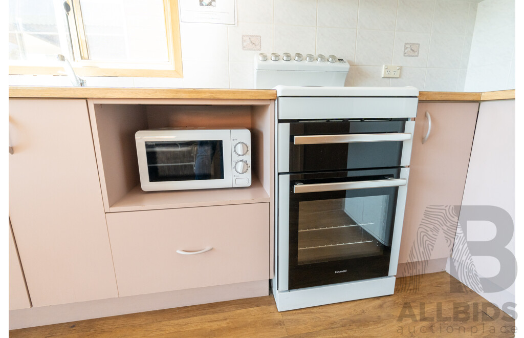 Alvannex Pty Ltd Demountable/Movable Dwelling - 35 Square Meters - Family Villa - Cabin 408