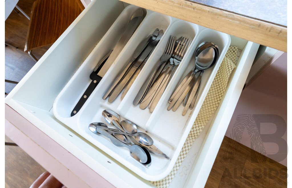 Alvannex Pty Ltd Demountable/Movable Dwelling - 35 Square Meters - Family Villa - Cabin 410