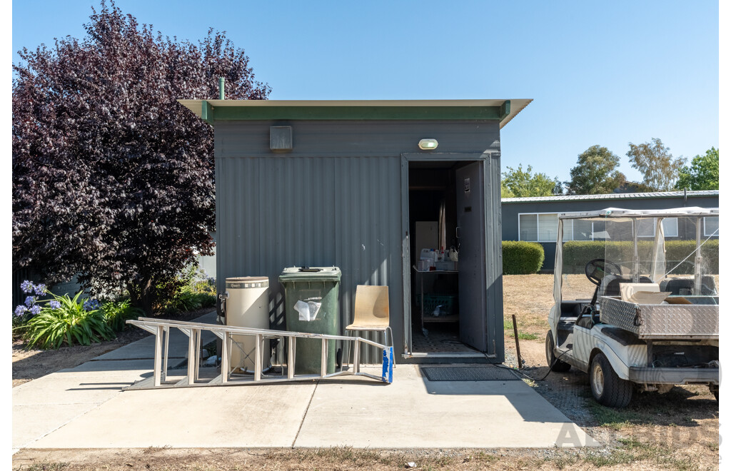 Demountable/Movable Structure - - Laundry Room