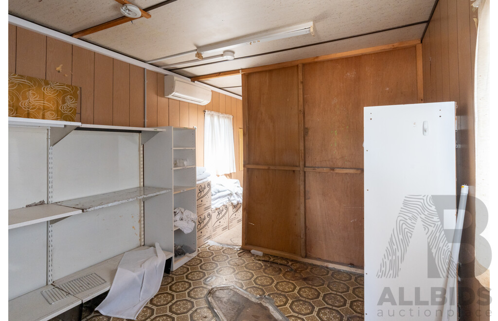 Demountable/Movable Structure -  - Laundry Room