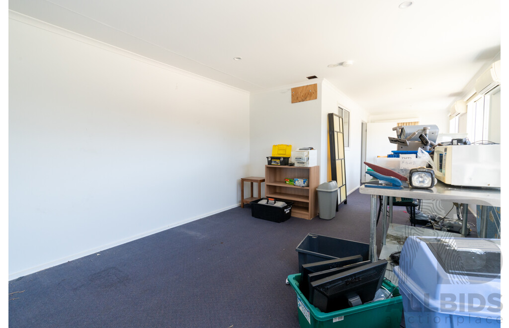 Alvannex Pty Ltd Demountable/Movable Building with Accessibility Ramp - Office Building