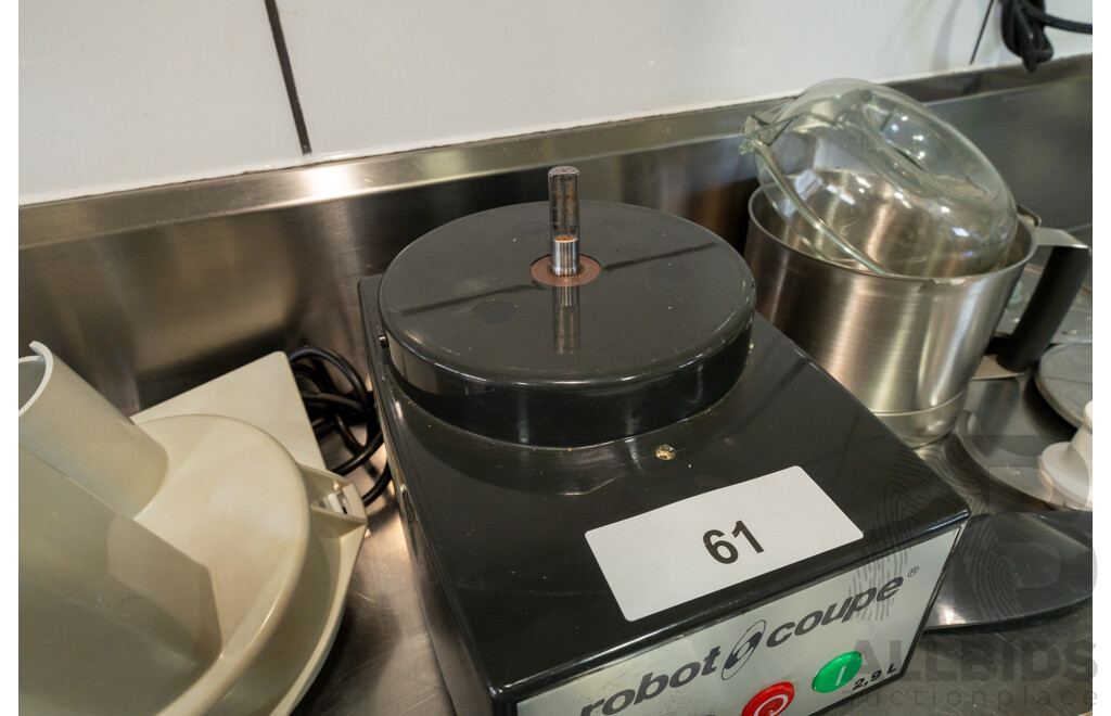 Robot Coupe Electric Food Processor, Cutter and Vegetable Slicer - R211 Ultra