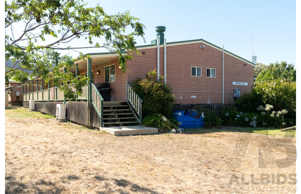 Alvannex Pty Ltd Demountable/Movable Building with Verandah, Steps and Accessibility Ramp - Dining Hall