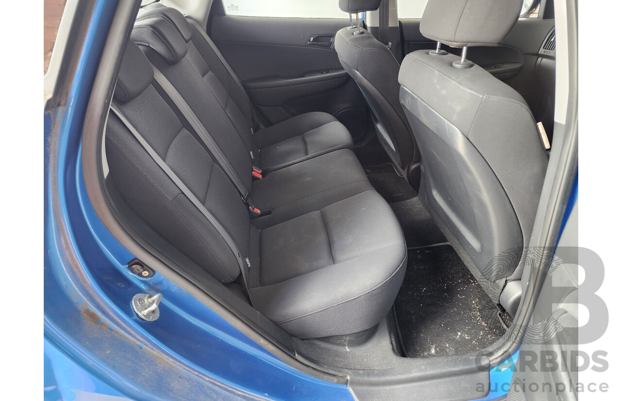 3/2011 Hyundai i30 SX FD MY11 5d Hatchback Blue 2.0L