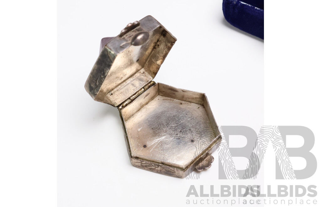 925 Sterling Silver Ring and Ring Case