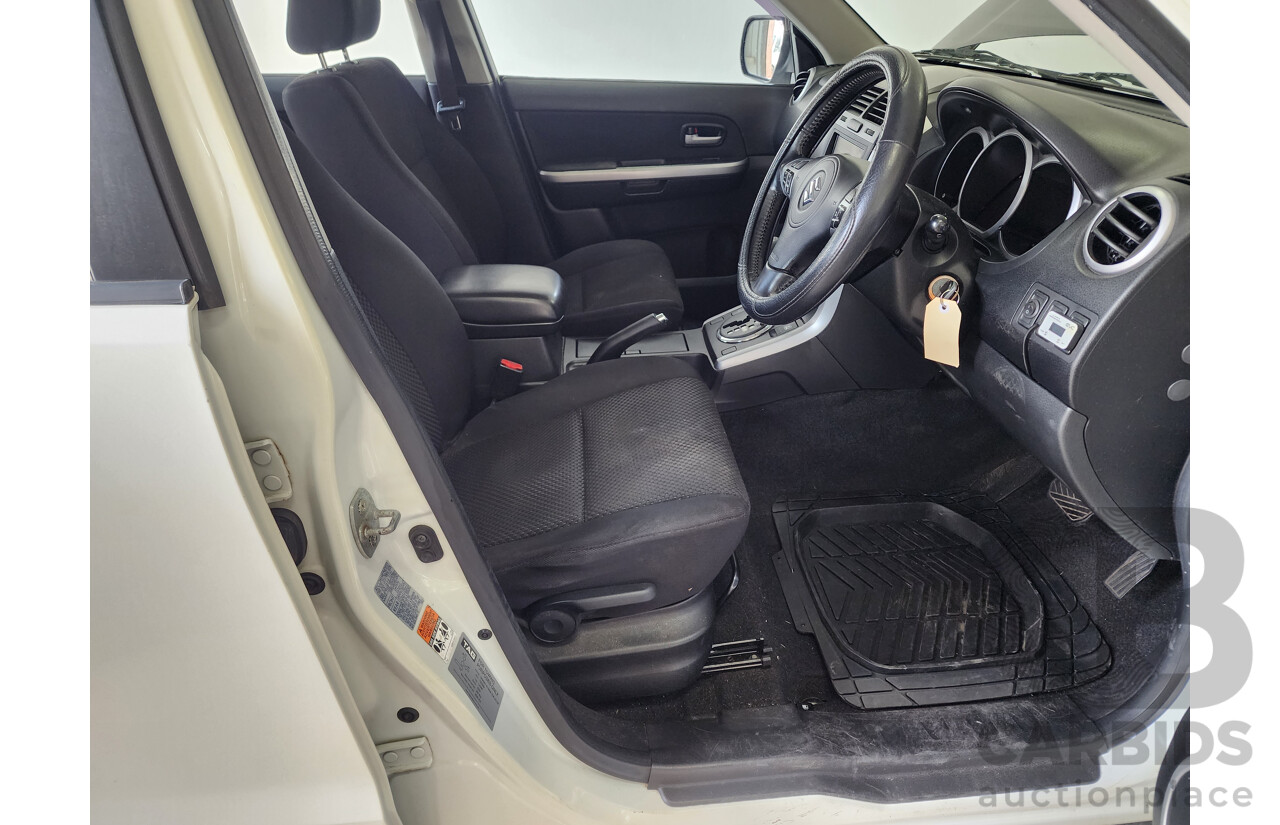 6/2009 Suzuki Grand Vitara (4x4) JT MY08 UPGRADE 4d Wagon White 2.4L