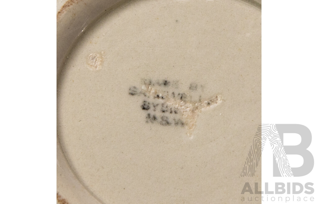 Set of Four Graduated Fowler Ware Mixing Bowls, Three Fowler Dishers and Two Hoffman Bowls