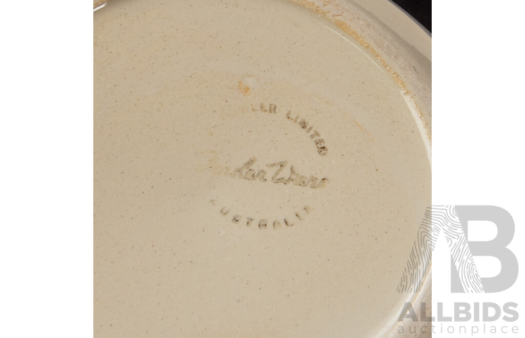 Set of Four Graduated Fowler Ware Mixing Bowls, Three Fowler Dishers and Two Hoffman Bowls