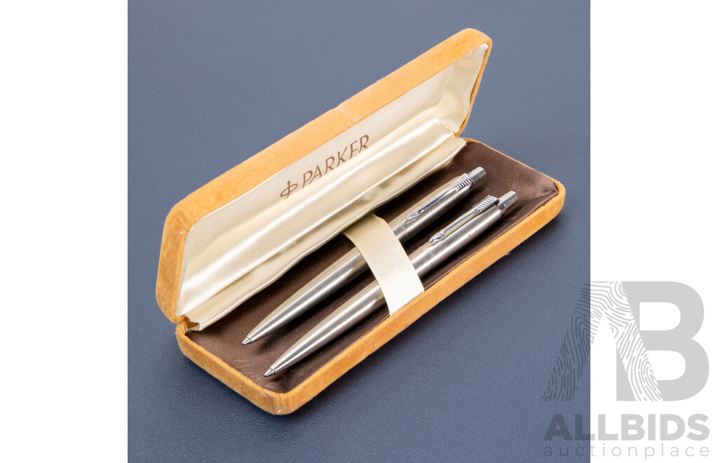 Pair of Vintage Parker Stainless Steel Ball Point Pens in Presentation Case