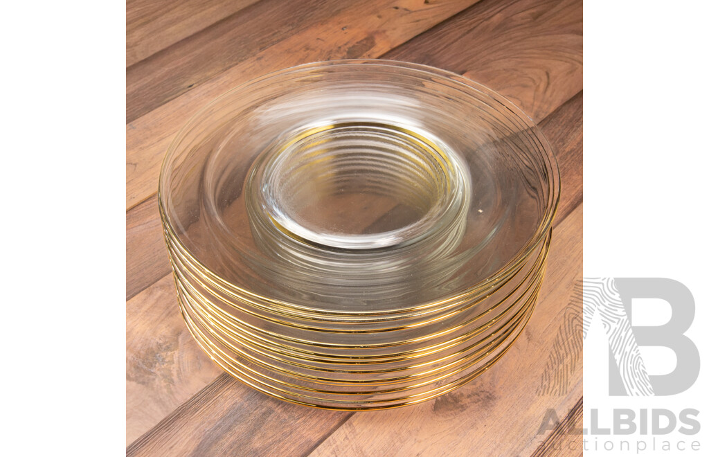 Good Set of 13 Glass Dinner Plates by Peter Crisp