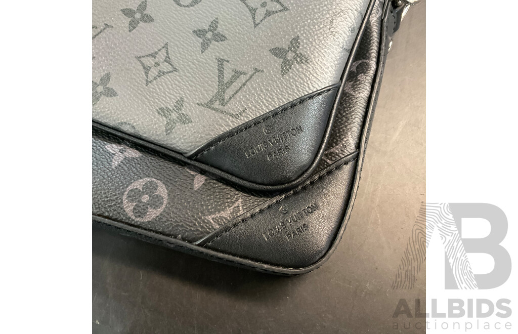 Monogram Black/Grey Leather Messenger Bag  Branded Louis Vuitton