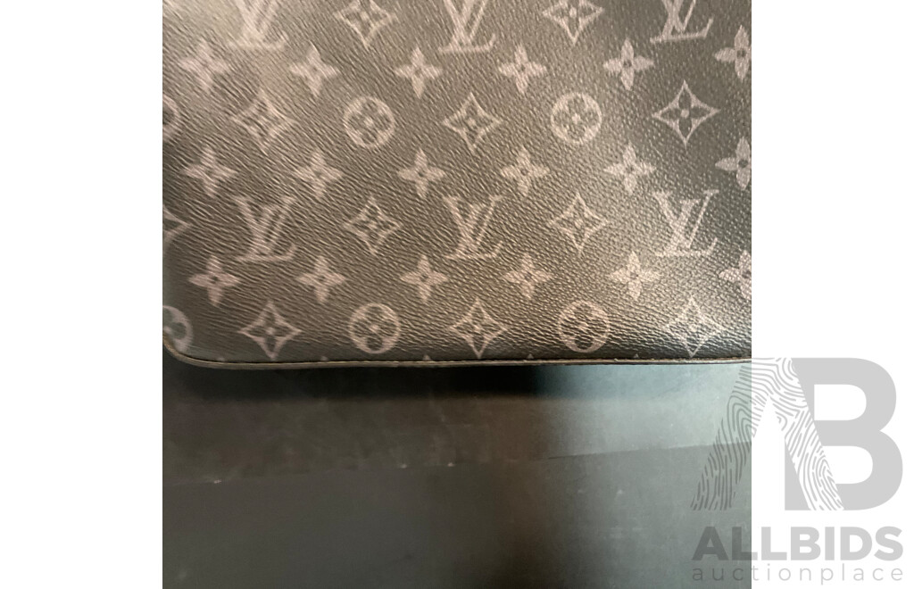 Monogram Black/Grey Leather Messenger Bag  Branded Louis Vuitton