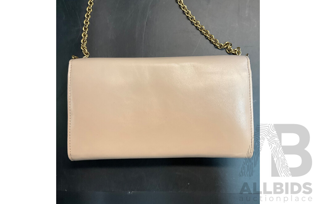 Flap Wallet on Chain Branded Chloe