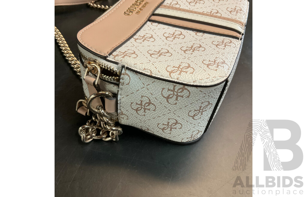 Guess Noelle Crossbody Bag