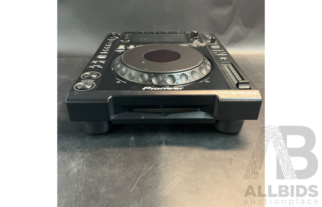 Pioneer CDJ900NXS NEXUS Digital Media Player (Black)