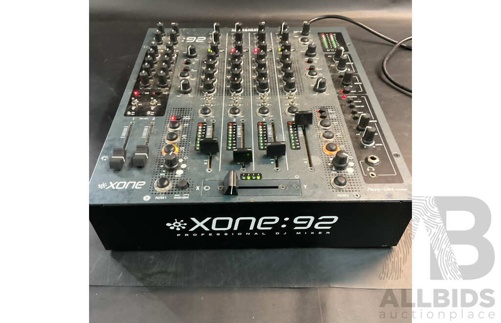 Allen & Heath Xone:92 Professional DJ Mixer