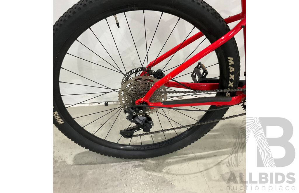 Trek Marlin 7 Bike - Size M