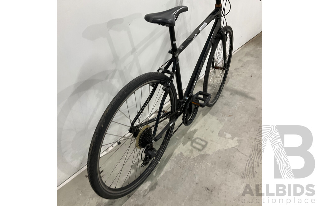 AVANTI Giro F1 Bike - Size M/57cm