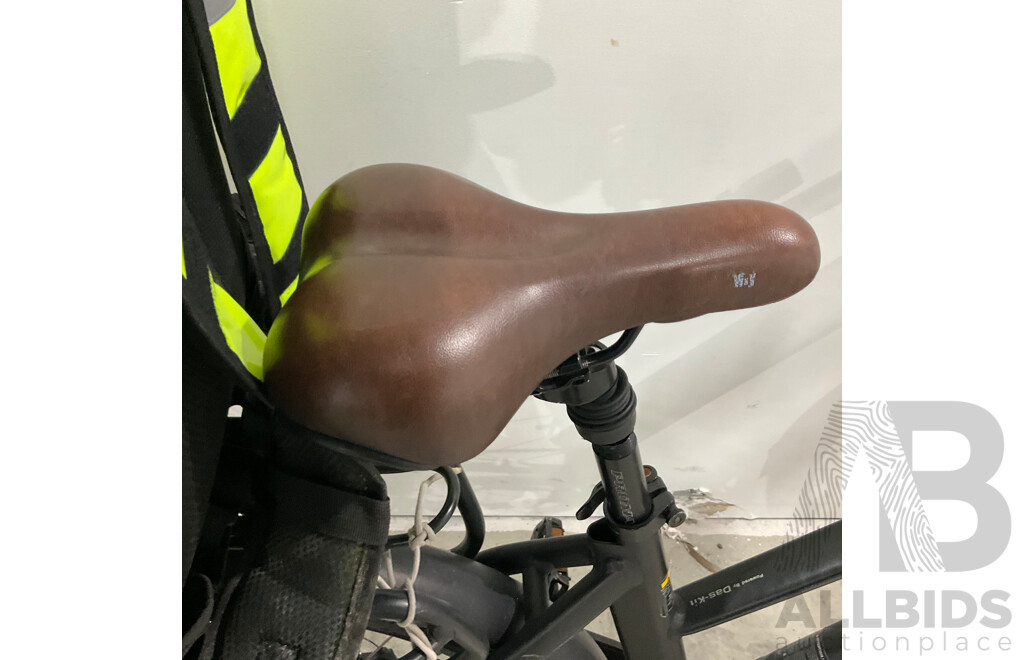 NCM Milano T3s E-Bike with Ubereats Delivery Bag