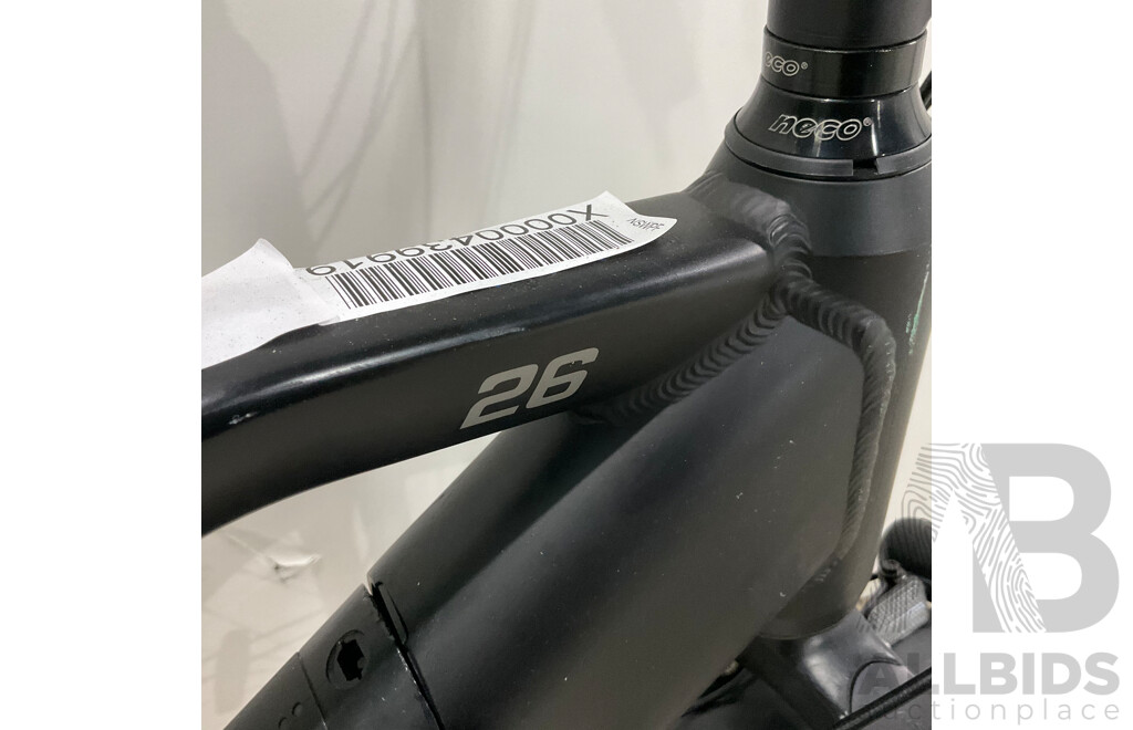 NCM Milano T3s E-Bike with Ubereats Delivery Bag