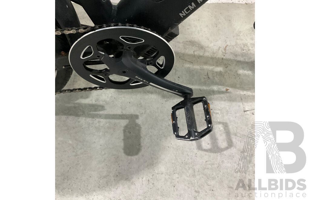 NCM Milano T3s E-Bike with Ubereats Delivery Bag