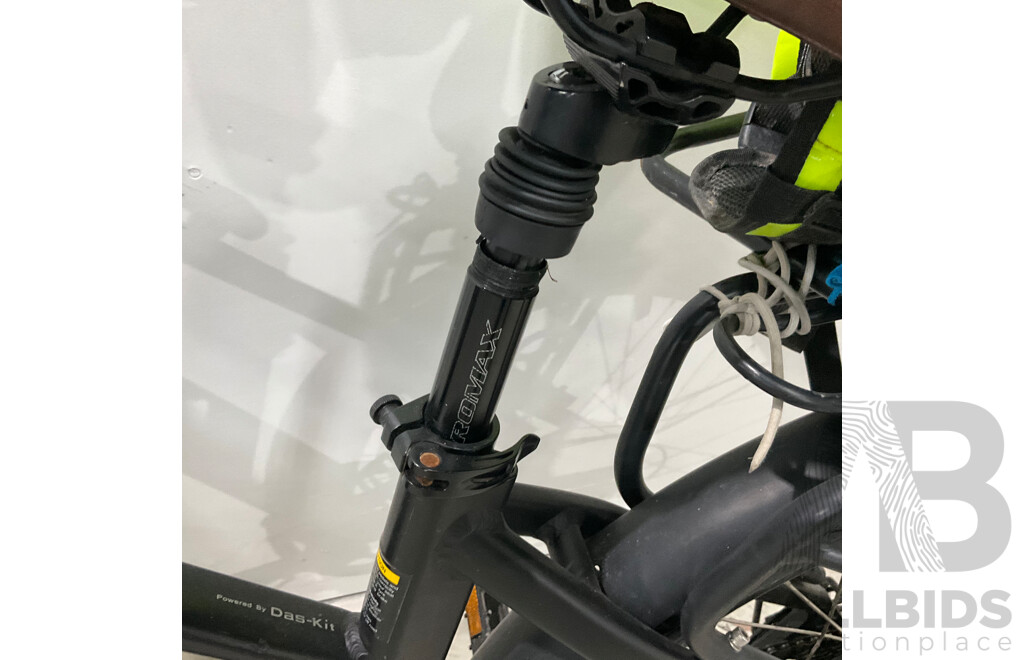 NCM Milano T3s E-Bike with Ubereats Delivery Bag