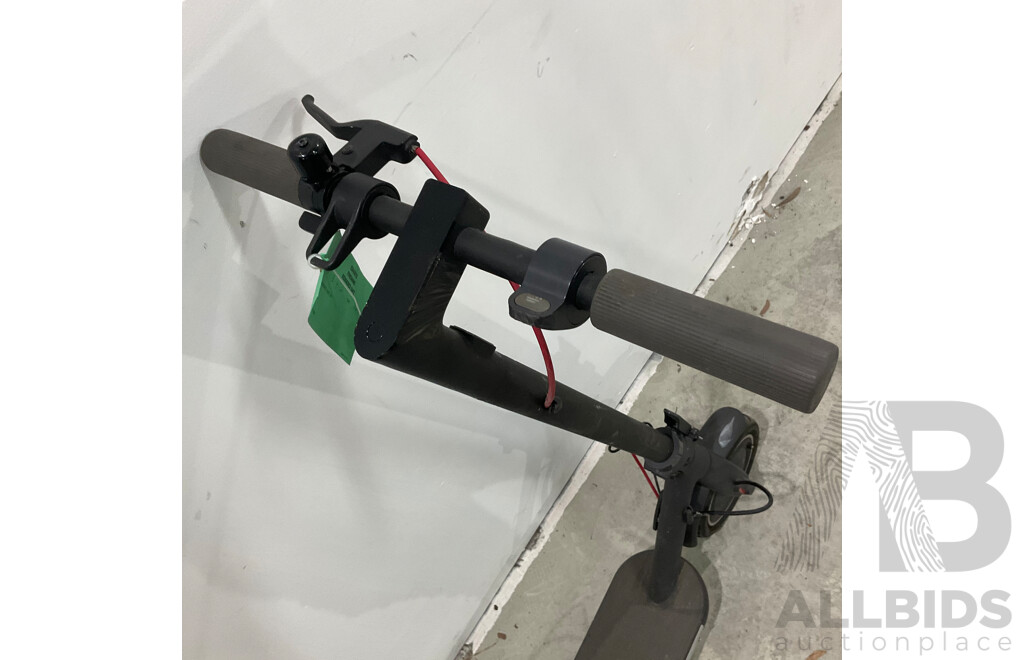 Xiaomi  E-Scooter - DDHBC03ZM