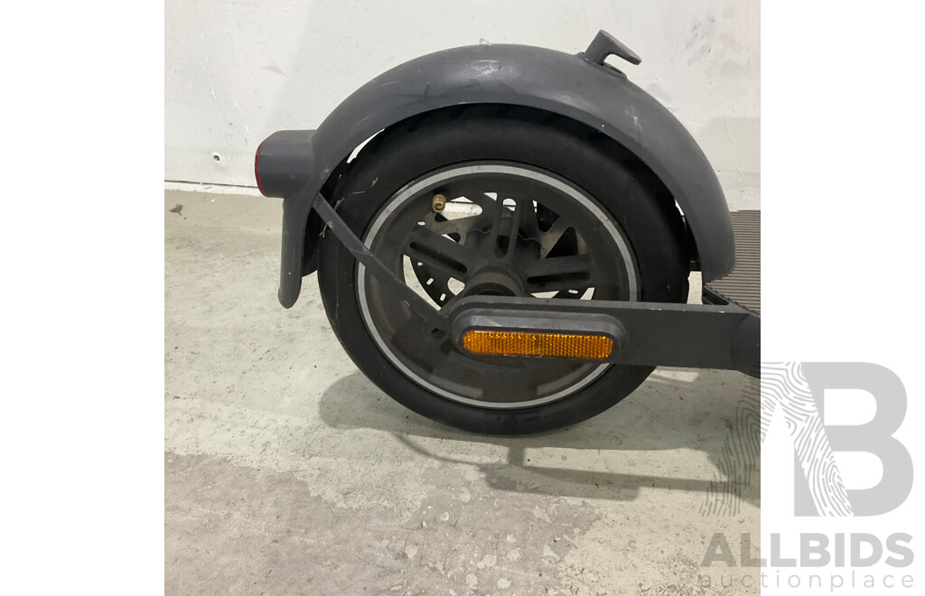 Xiaomi  E-Scooter - DDHBC03ZM