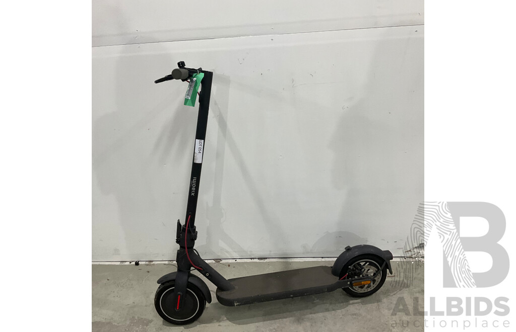 Xiaomi  E-Scooter - DDHBC03ZM