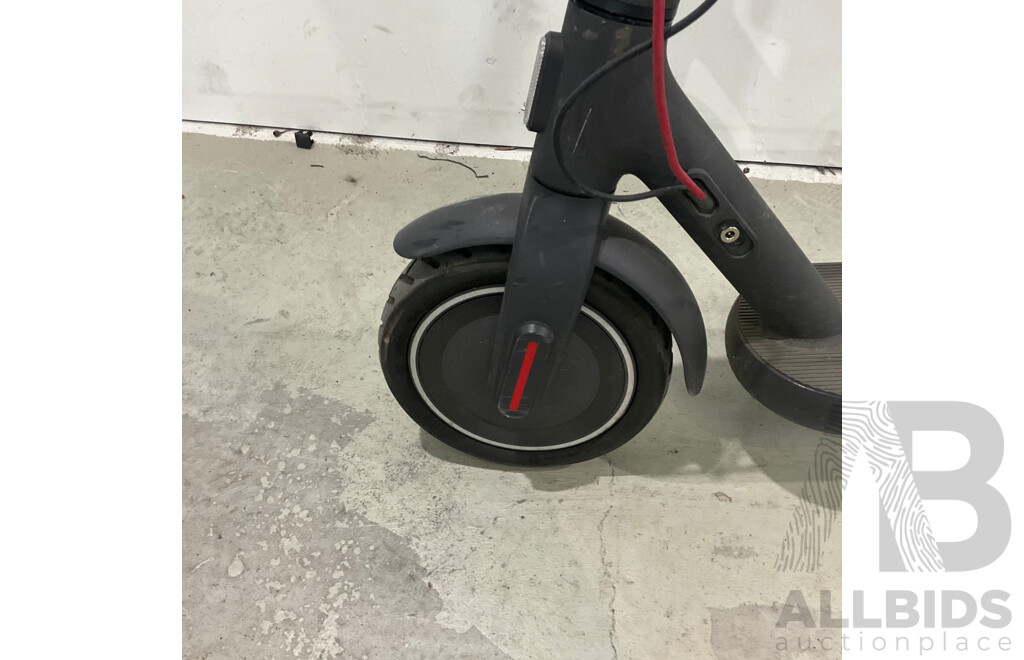 Xiaomi  E-Scooter - DDHBC03ZM