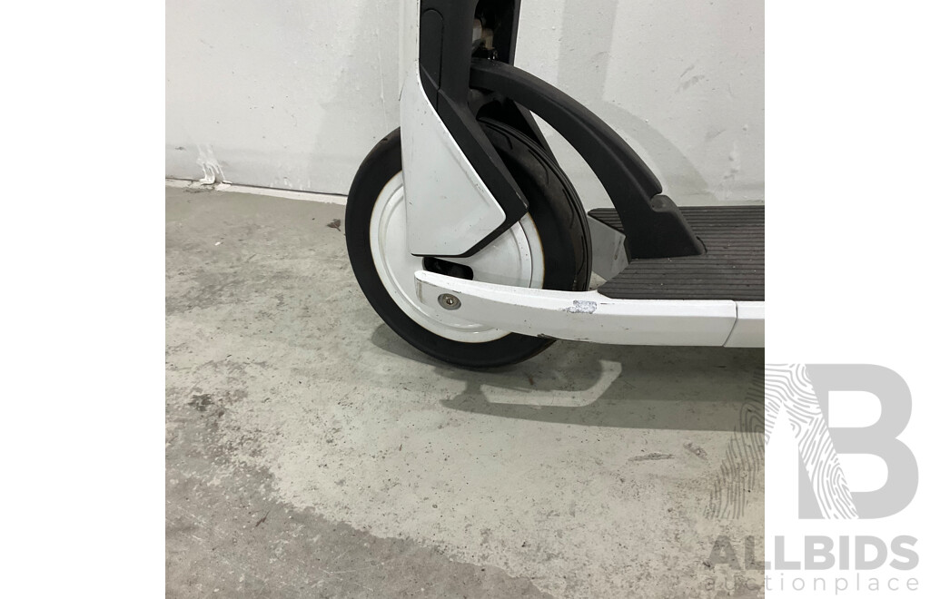 NINE Kick Scooter Air T15