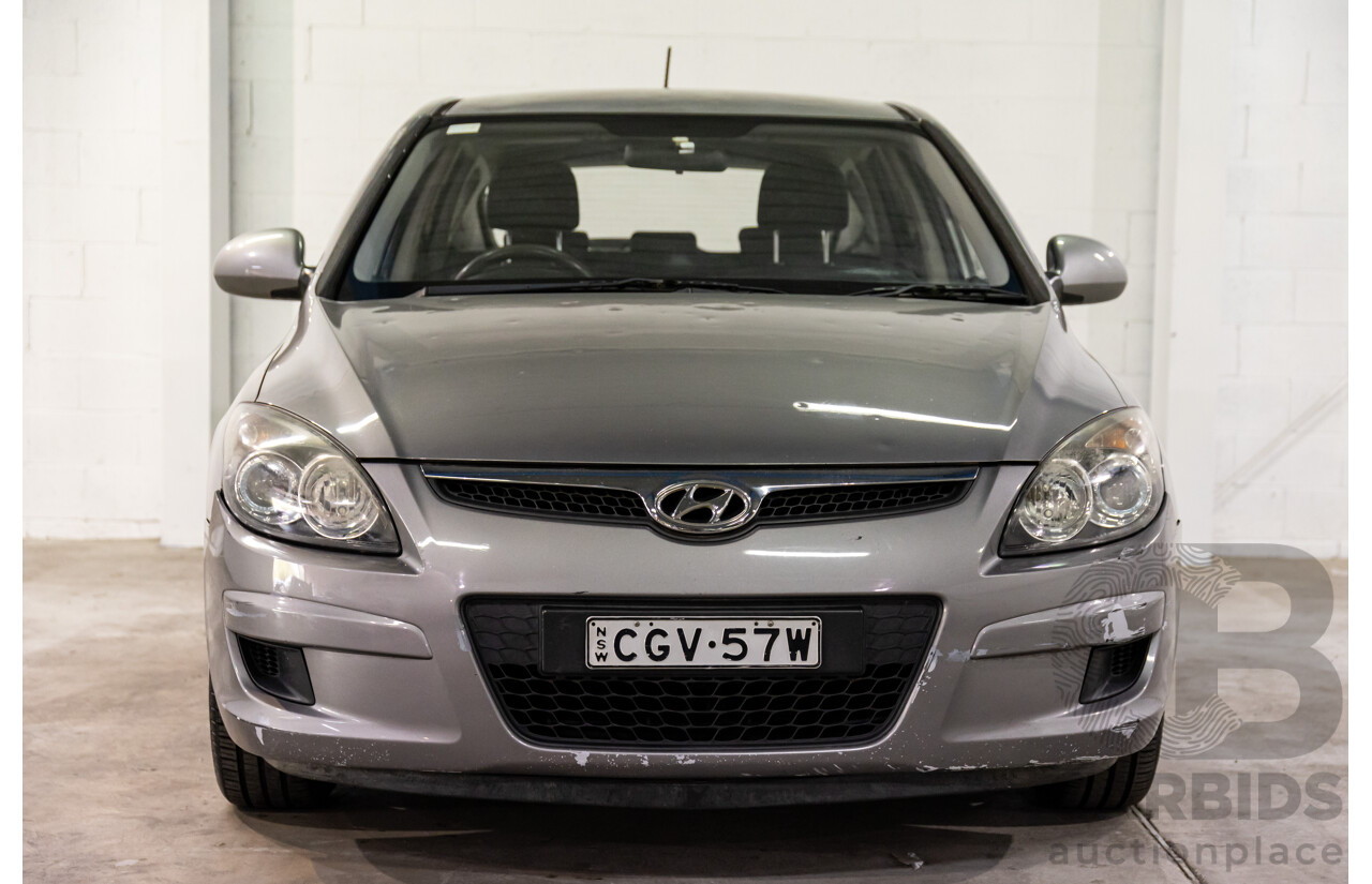 10/2011 Hyundai i30 SX FD MY11 5d Hatchback Silver 2.0L