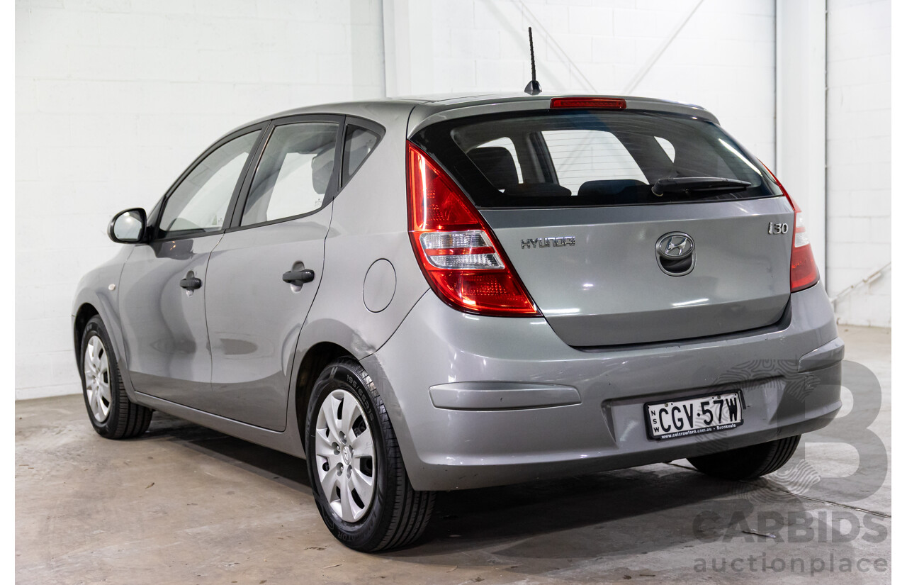 10/2011 Hyundai i30 SX FD MY11 5d Hatchback Silver 2.0L