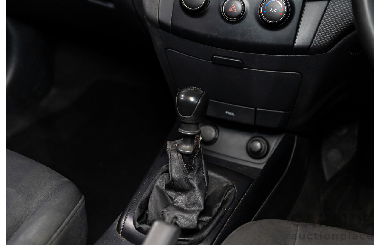 10/2011 Hyundai i30 SX FD MY11 5d Hatchback Silver 2.0L