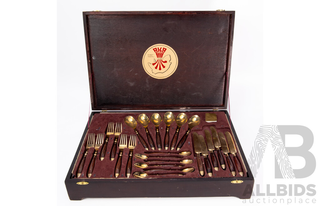 South African Sussex National Championships Bronze and Rosewood Presentation Cutlery Set, 1984