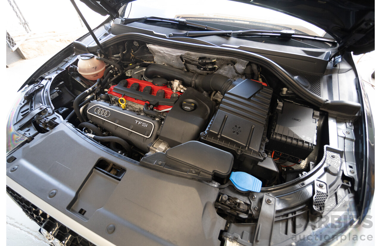 2/2015 Audi RS Q3 2.5 TFSI Quattro (AWD) 8U MY14 4D Wagon Daytona Grey Pearl Turbo 2.5L
