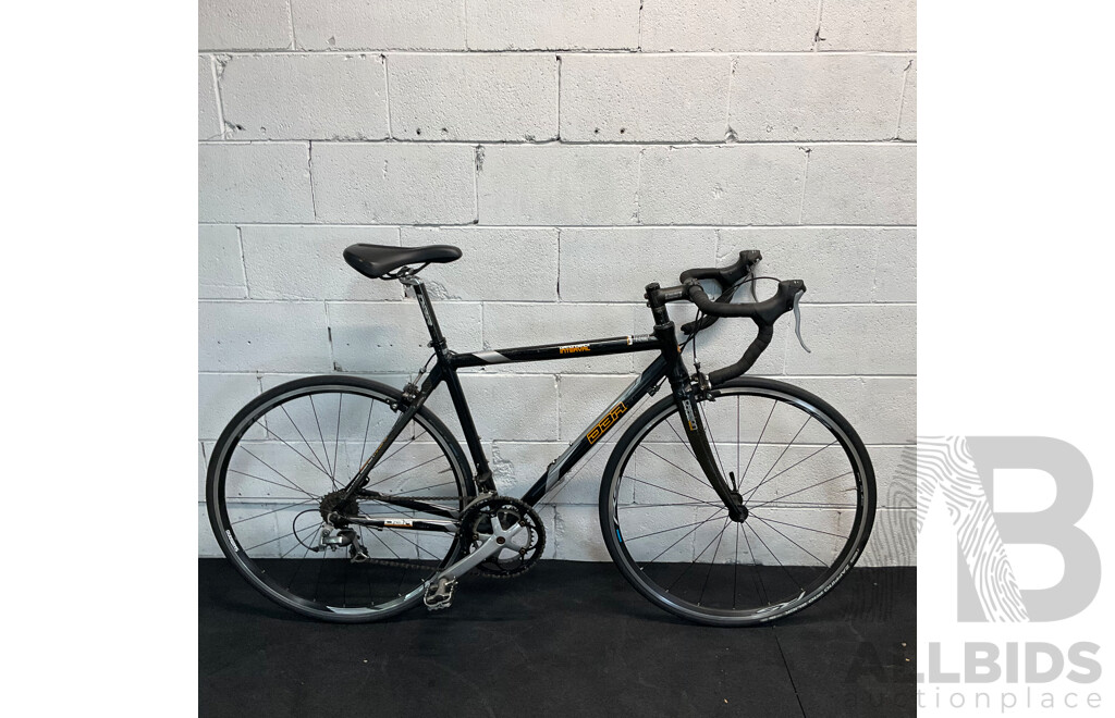 DBR Diamondback Interval Road Bike - Size M