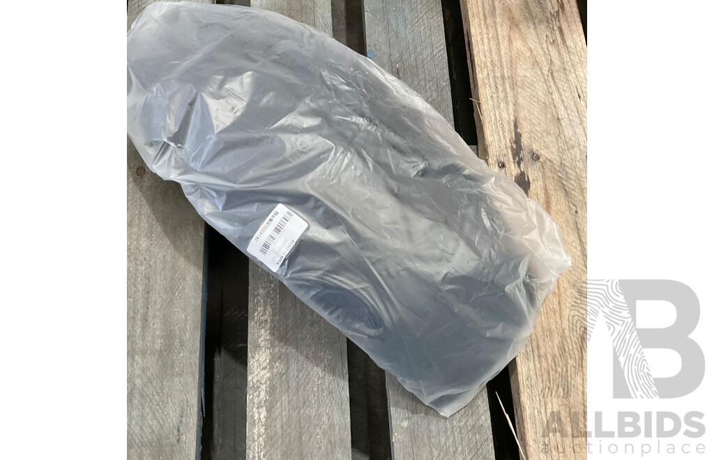 Pallet of Online Order Vehicle Parts/Accessories Returned Parcels