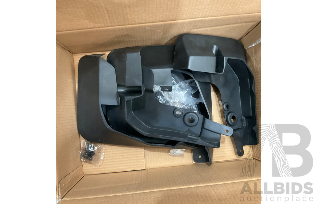 Pallet of Online Order Vehicle Parts/Accessories Returned Parcels